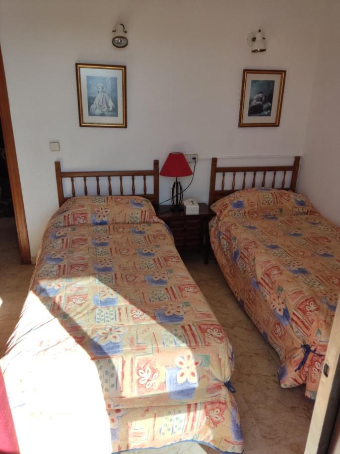 En El Centro Y Al Lado De La Playa Apartment ฟูเอนฮิโรลา ภายนอก รูปภาพ